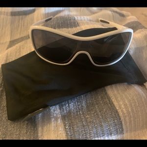 Womens Oakley ideal sunglasses